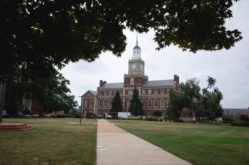 U.S. blocks student loan borrowers from affordable repayment plans 