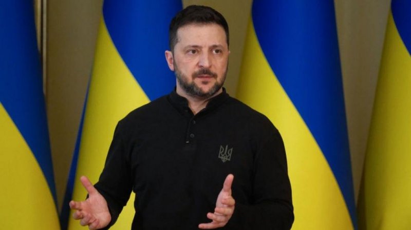 Zelensky denies Trump and Putin's claim of soldiers surrounded in Kursk 