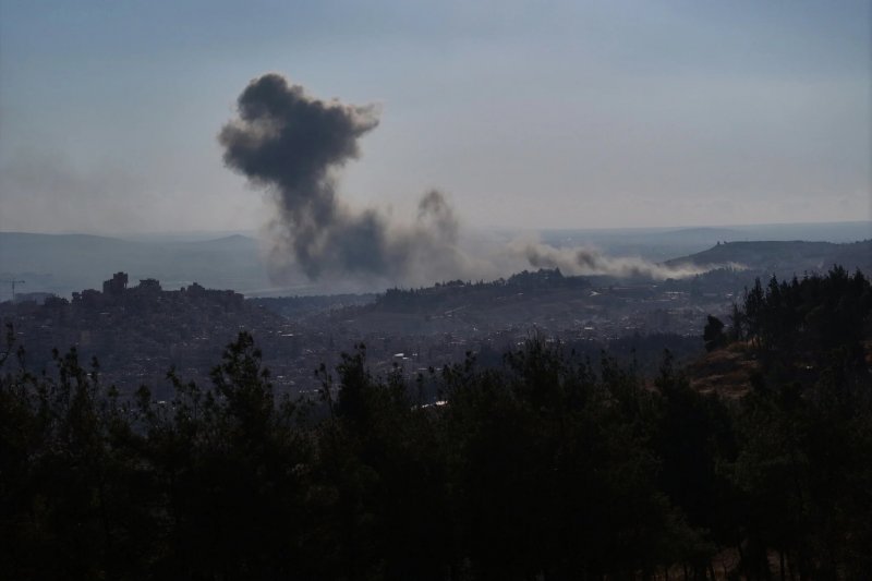 Israeli airstrike hits Syrian Army base in Daraa 