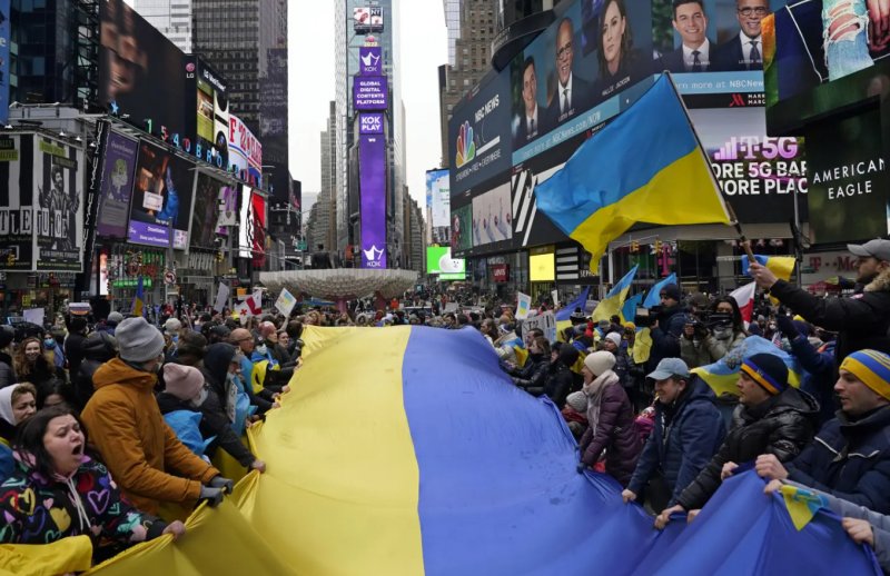 Pro-Ukraine demonstration held at New York’s Times Square  VIDEO 