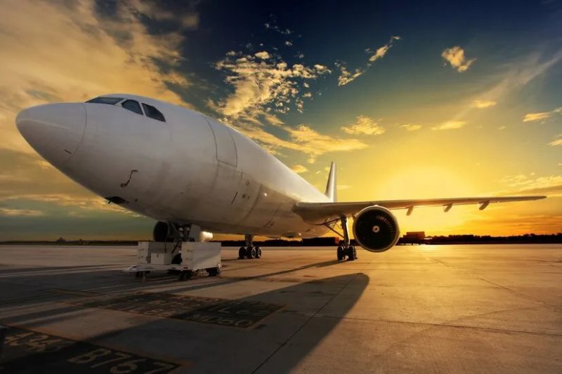Iran and Belarus emphasize growing tourism and aviation industries 