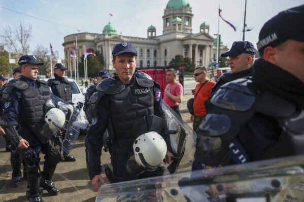 Belgrade prepares for major anti-government rally as tensions rise  VIDEO 