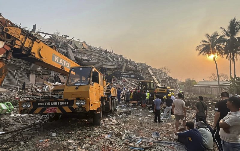 Rescue efforts in Myanmar raise hopes three days after deadly quake 