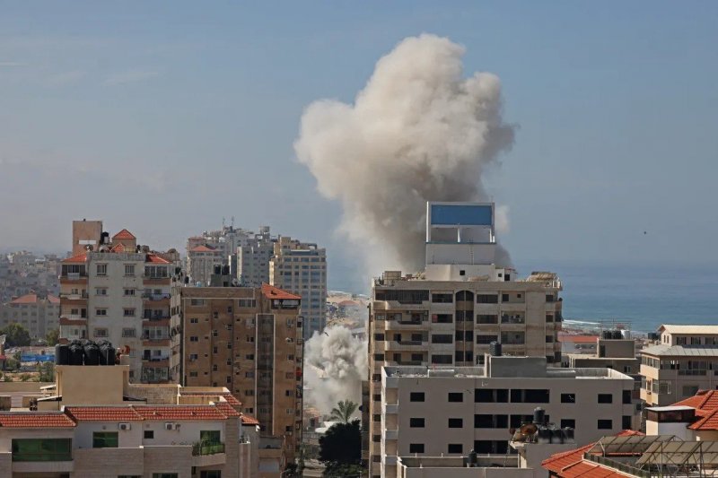 Israeli airstrike in southern Gaza kills senior Hamas official -  MEDIA 