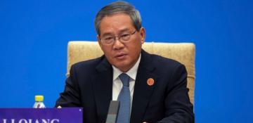 China holds political meetings as US tariffs approach 