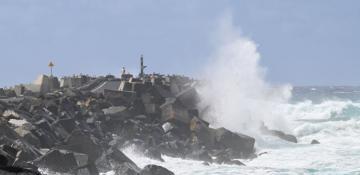 Millions brace for impact as rare cyclone threatens Australia’s eastern coast