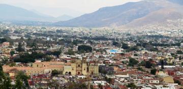 Magnitude 5.6 earthquake shakes Mexico