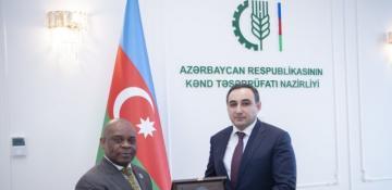 Azerbaijan and D-8 discuss agricultural cooperation 