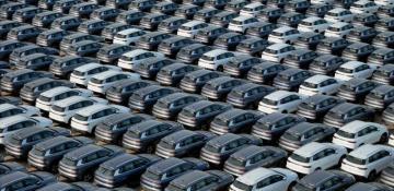China maintains lead in global EV purchases