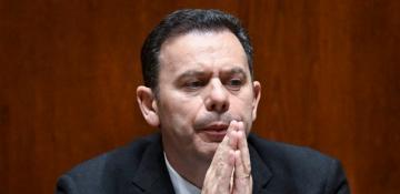 Portugal to hold early election in May after minority government falls 