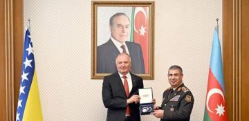 Azerbaijan and Bosnia-Herzegovina explore military cooperation 