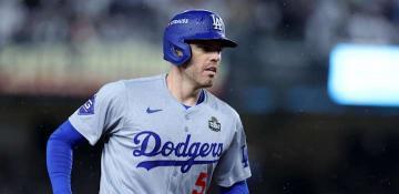 Freddie Freeman out of Dodgers' opening day lineup with rib discomfort