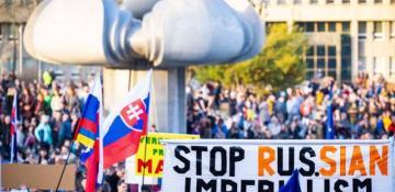 Thousands protest in Bratislava against PM Fico and his Russia-friendly policies 