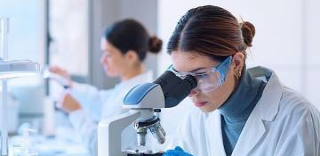 Japan scientists say stem cell treatment improved spinal cord injuries 