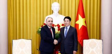 Azerbaijan's Prosecutor General visits Vietnam 