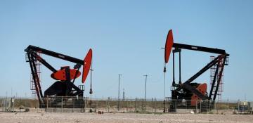 Oil prices drop as trade war concerns weigh on energy demand