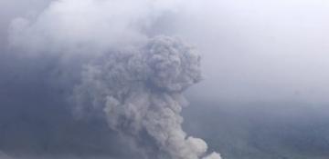 Indonesia’s Mount Semeru volcano erupts again