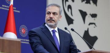 Türkiye's foreign minister set to join Ukraine meeting in London 