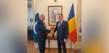 Azerbaijani, Pakistani ambassadors to Romania meet 