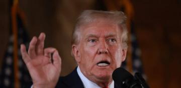 Trump warns of potential bombing if Iran refuses a nuclear deal