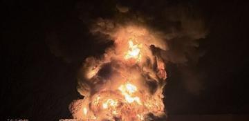 A powerful explosion at a substation in Britain causes Heathrow Airport closure VIDEO