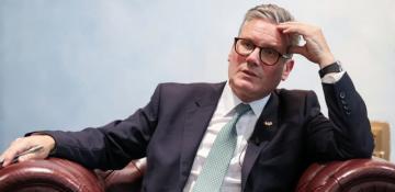 Starmer to tell Zelenskyy that peace with Russia requires rebuilding ties with Trump