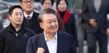 South Korea's President Yoon free, trials continue after court quashes detention