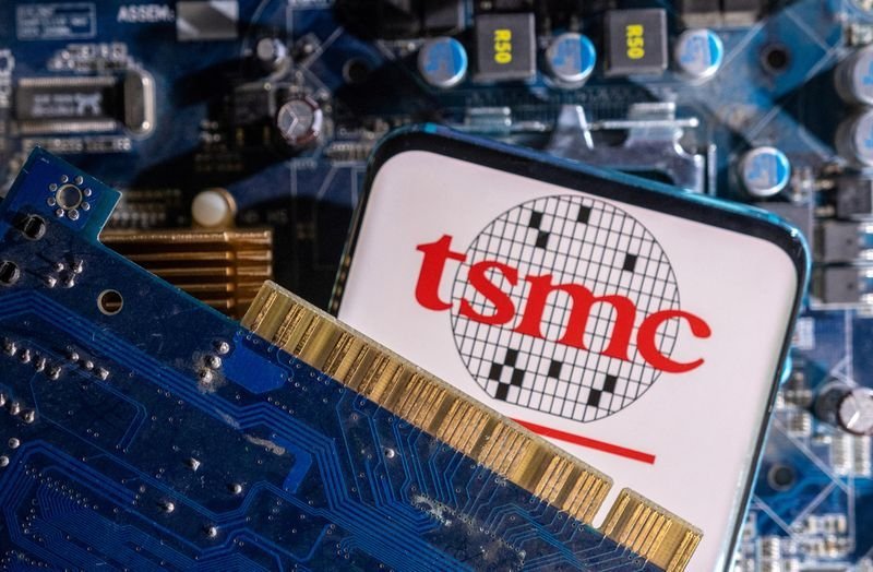 Trump announces $100 billion TSMC chip investment 