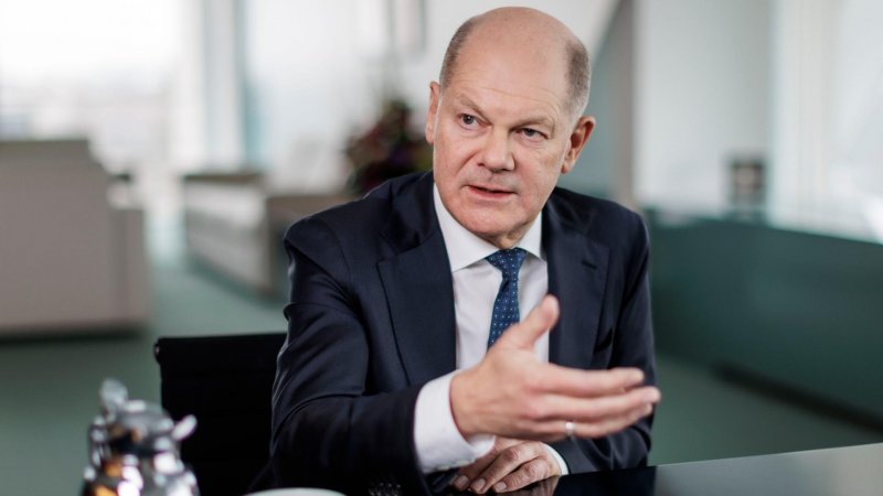 Scholz says EU is ready to respond with a united front to US tariffs 