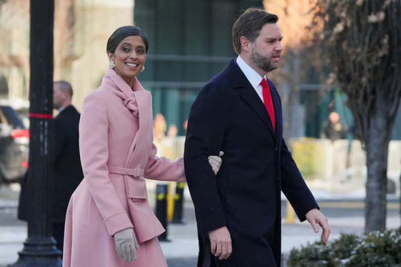 Greenland leaders criticize US delegation visit as Trump hints at takeover 