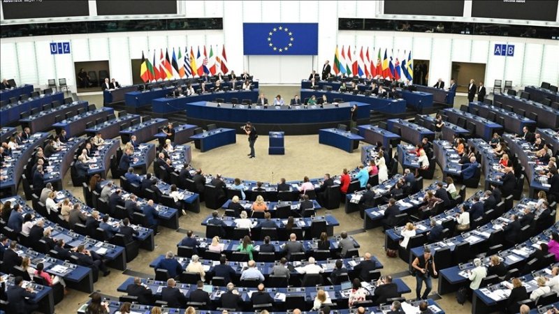 66% of Europeans favor stronger EU role in their protection 