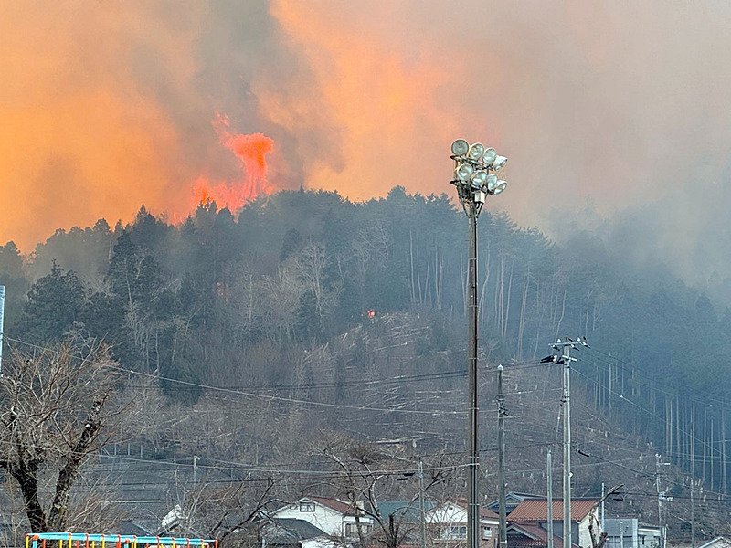 Wildfires spread in western Japan, forcing thousands to evacuate