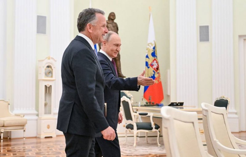 Putin-Witkoff meeting concludes after three hours 