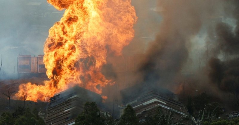Over 100 injured in huge fire after gas pipeline leak in Malaysia -  VIDEO 