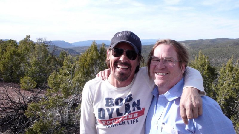 News about - Hollywood pays tribute to Val Kilmer after his death at 65