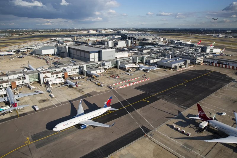 Heathrow Airport warned about power supply ahead of shutdown