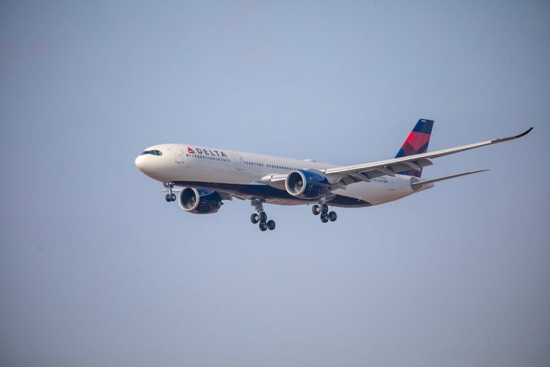 U.S. Delta Air Lines resumes flights to Israel 