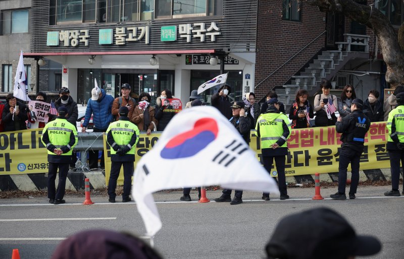 S.Korea police on high alert as verdict on Yoon's impeachment nears