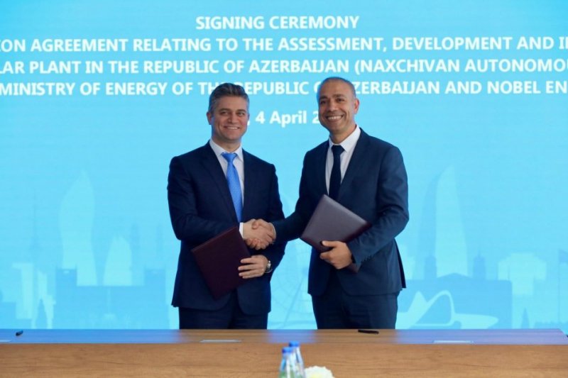 Baku hosts signing of agreements for three solar energy projects 