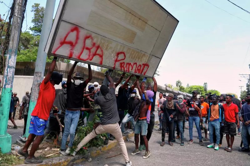 Haiti announces new measures to combat gangs after protests demand security