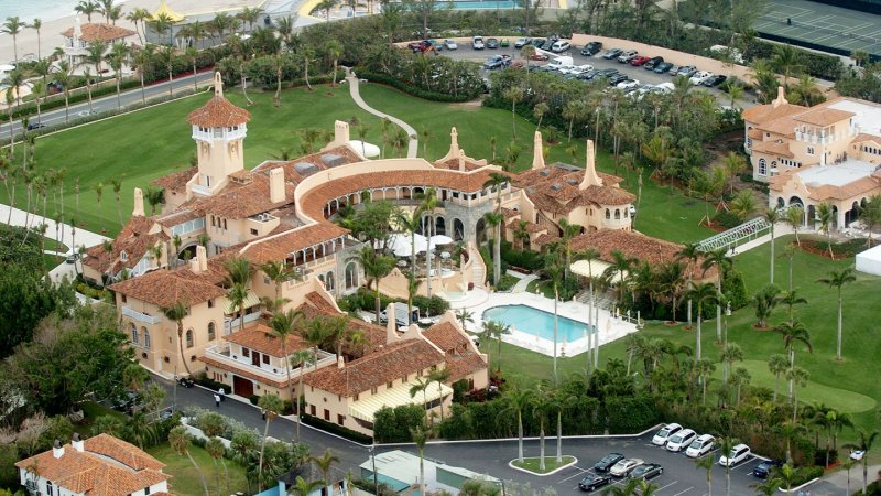 F-16 fighter jet intercepts plane near Trump's Mar-a-Lago resort