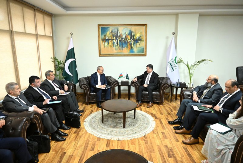 Azerbaijan, Pakistan mull diversifying business partnership