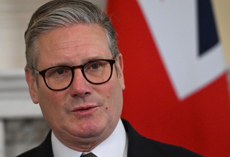 Starmer confirms UK online safety rules will be negotiated with US 