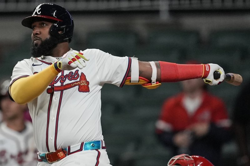 Marcell Ozuna’s late homer secures Braves’ win over Phillies