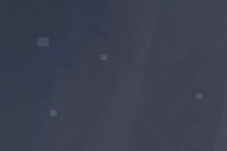 News about - Satellite images reveal US aircraft carrier in Red Sea leads operation against Houthis 