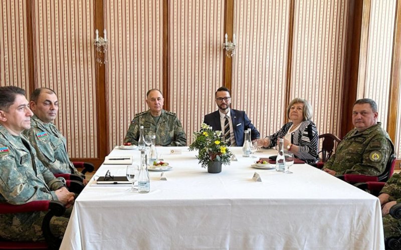 2025/04/17448-3489636670.jpg + Azerbaijan, Slovakia explore military cooperation News about - Azerbaijan, Slovakia explore military cooperation