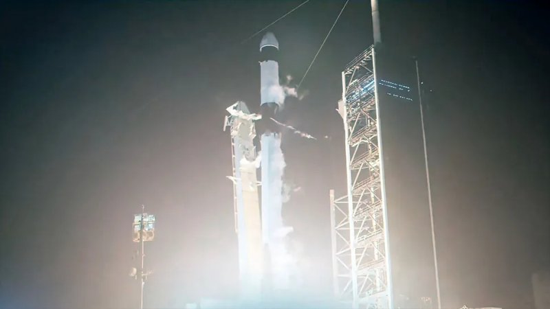 SpaceX launches its 32nd Dragon cargo mission to ISS -  VIDEO 