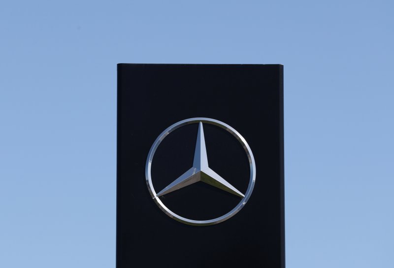 Mercedes debuts 'Vision V', a new luxury limousine EV