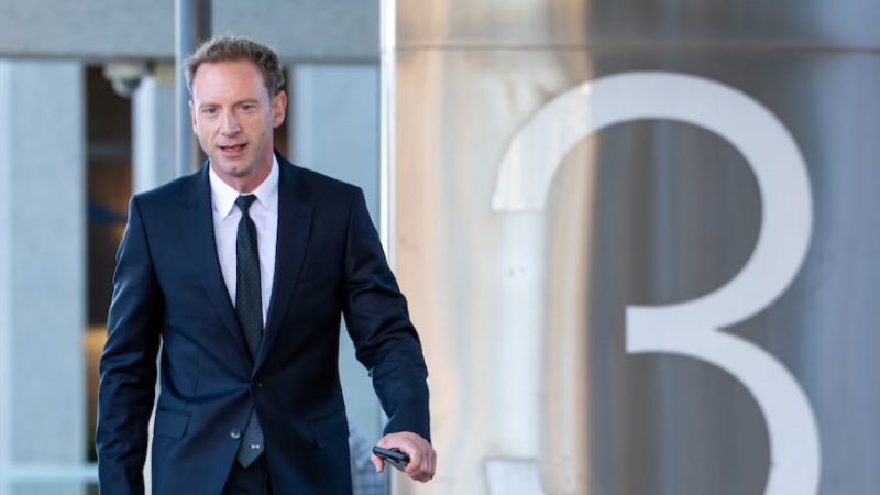 Australian politician fined for supplying drugs