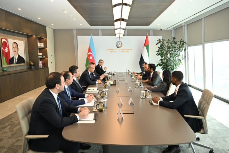 Azerbaijan and UAE discuss boosting economic cooperation 